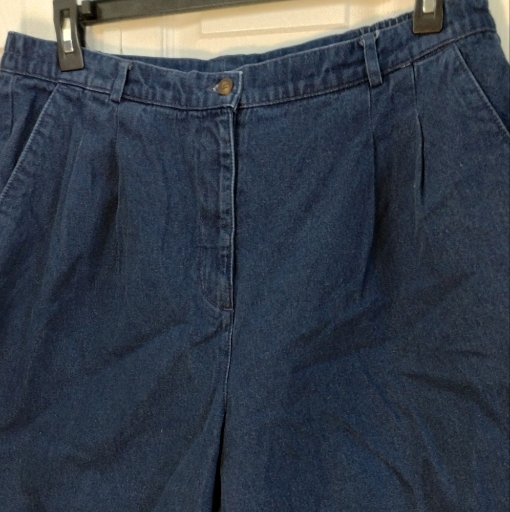 Westbound Dark Navy High-Rise Pleated Bermuda Shorts - Picture 4 of 10